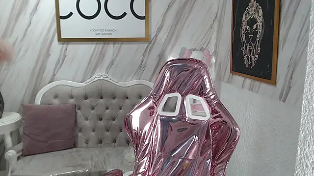 Snapshot of Violeth_b chatting on February 2025 12:45:02 PM Violeth b online show from February 2025 12:45:02 PM