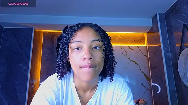 Violeth b online show from June 2026 01:28:01 PM