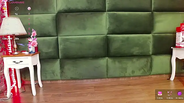 SelenSummer online show from November 2025 08:08:02 PM