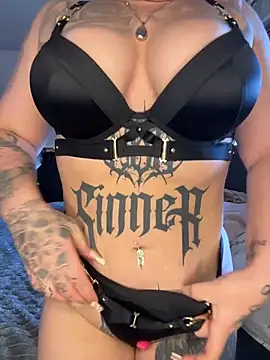 elina may online show from November 2025 10:26:01 AM