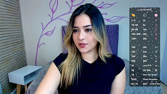 DahliaMoore online show from December 2024 03:11:01 PM