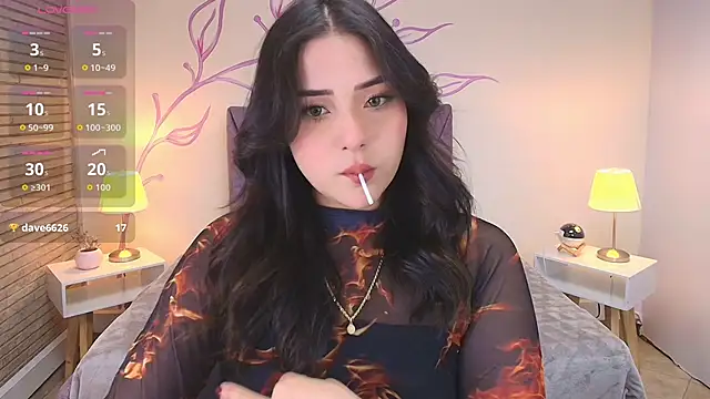 Snapshot of DahliaMoore chatting on October 2025 02:17:02 AM DahliaMoore online show from October 2025 02:17:02 AM