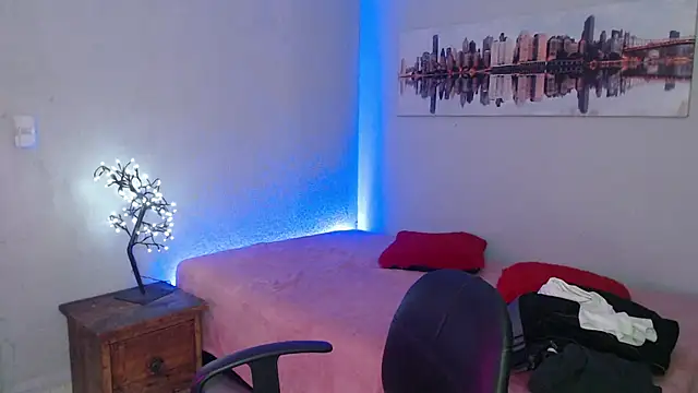 Jeam hot online show from December 2024 12:52:02 AM