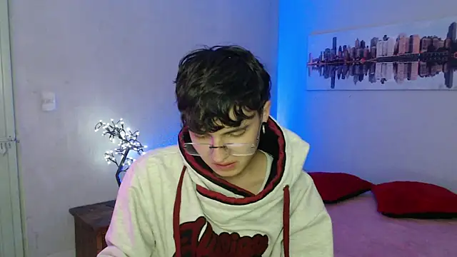 Jeam hot online show from December 2024 08:38:01 PM