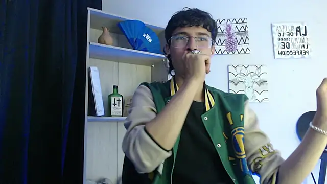 Jeam hot online show from December 2024 09:09:02 PM