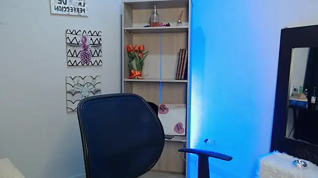 Jeam hot online show from January 2025 12:46:01 AM