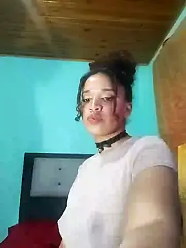 Snapshot of kalipso_n-jones chatting on January 2025 07:03:01 PM kalipso n-jones online show from January 2025 07:03:01 PM