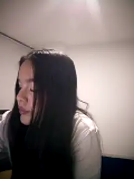 SweetFortuner online show from November 2025 02:10:01 AM