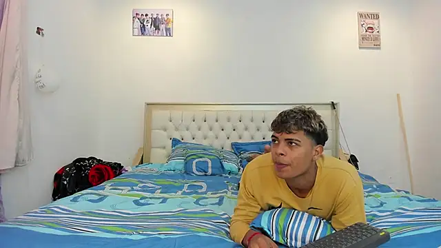 Snapshot of dafnezahiraa_ chatting on January 2025 03:54:01 AM dafnezahiraa online show from January 2025 03:54:01 AM