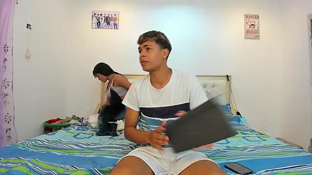 Snapshot of dafnezahiraa_ chatting on February 2025 04:42:02 AM dafnezahiraa online show from February 2025 04:42:02 AM