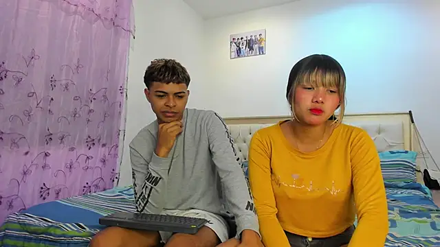 Snapshot of dafnezahiraa_ chatting on March 2025 04:54:02 AM dafnezahiraa online show from March 2025 04:54:02 AM