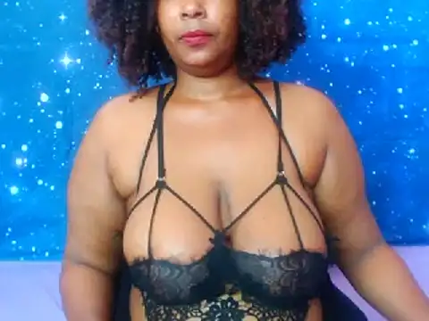 2Sweetysmile online show from December 2024 12:23:01 PM