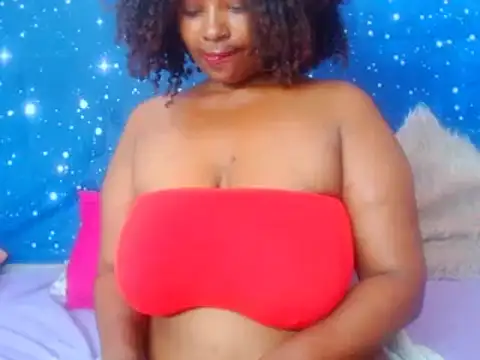 2Sweetysmile online show from December 2024 02:32:01 PM