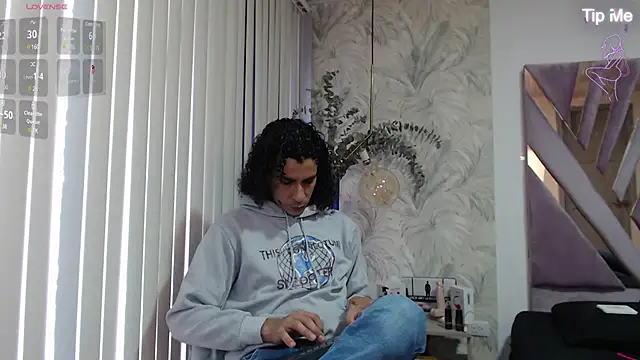 Snapshot of jackstanford chatting on January 2025 02:24:02 PM jackstanford online show from January 2025 02:24:02 PM