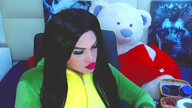 Snapshot of NathaliaCross chatting on September 2025 12:12:01 AM NathaliaCross online show from September 2025 12:12:01 AM