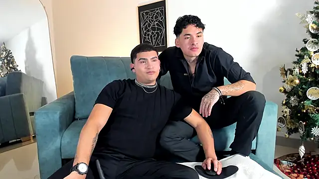 Snapshot of MatheoVelez chatting on January 2025 02:09:01 AM MatheoVelez online show from January 2025 02:09:01 AM