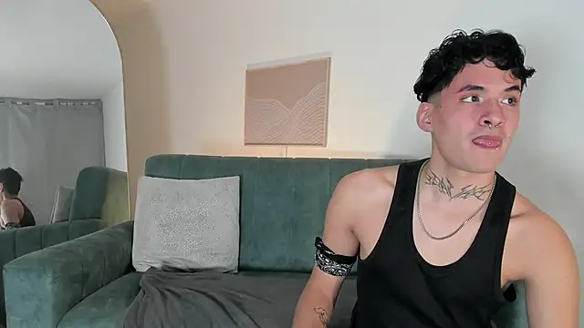 Snapshot of MatheoVelez chatting on March 2025 02:47:02 AM MatheoVelez online show from March 2025 02:47:02 AM