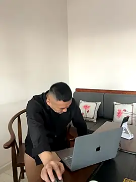 Snapshot of ShaoZian_1 chatting on October 2025 06:57:01 AM ShaoZian 1 online show from October 2025 06:57:01 AM