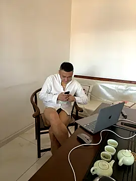 Snapshot of ShaoZian_1 chatting on October 2025 03:41:02 AM ShaoZian 1 online show from October 2025 03:41:02 AM