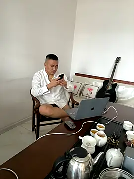 Snapshot of ShaoZian_1 chatting on November 2025 05:18:02 AM ShaoZian 1 online show from November 2025 05:18:02 AM