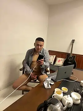 Snapshot of ShaoZian_1 chatting on November 2025 06:31:02 PM ShaoZian 1 online show from November 2025 06:31:02 PM