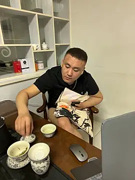 ShaoZian 1 online show from April 2026 06:24:02 PM