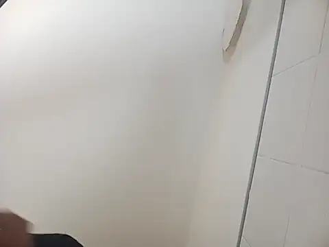 EmaBakker online show from September 2025 01:15:01 PM