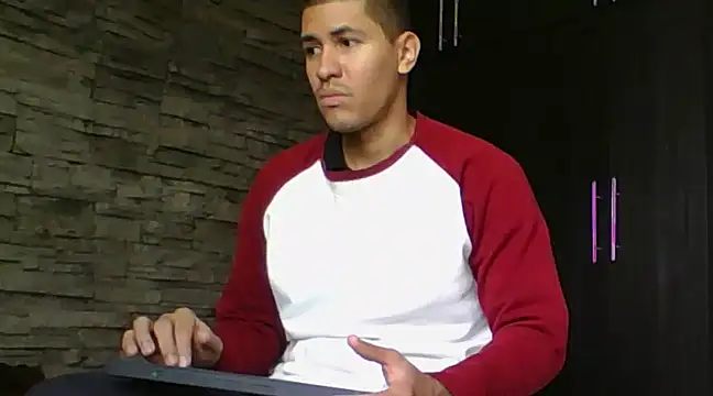 Sexylatin64 online show from March 2025 03:07:02 PM