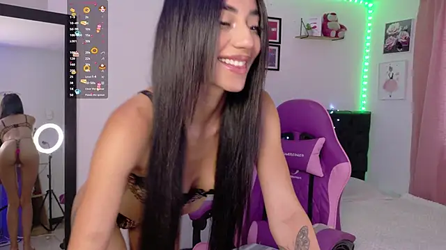 JulietaCheerr online show from April 2026 01:38:02 PM