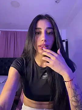 Snapshot of JulietaCheerr chatting on May 2026 01:14:02 AM JulietaCheerr online show from May 2026 01:14:02 AM