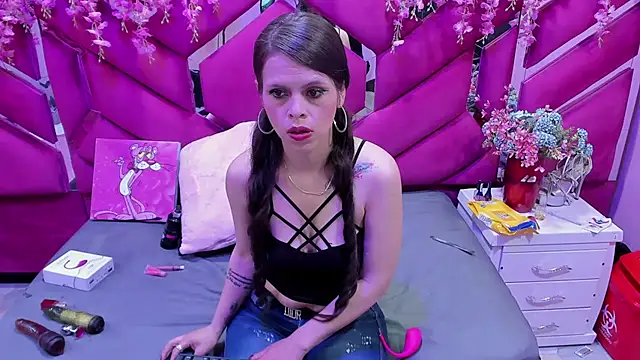 Mariana Benett online show from September 2025 08:57:02 PM