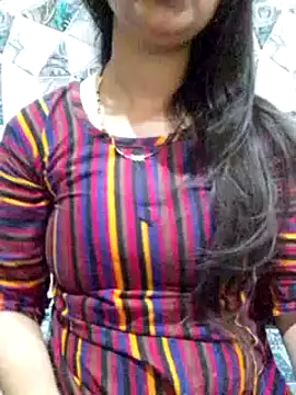 Snapshot of Mahi_Baby25 chatting on March 2025 04:32:01 PM Mahi Baby25 online show from March 2025 04:32:01 PM