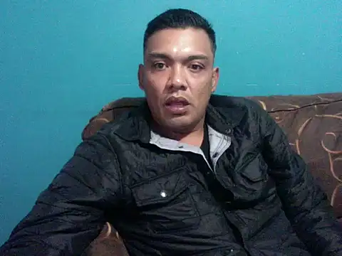TUMORENO1 online show from February 2025 11:47:02 PM