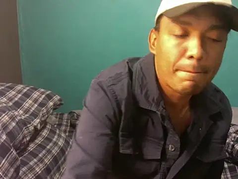 TUMORENO1 online show from October 2025 06:47:01 PM