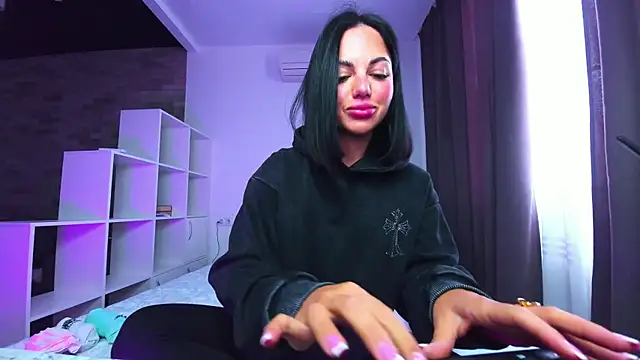 Snapshot of AddictedSabi chatting on October 2025 07:20:02 AM AddictedSabi online show from October 2025 07:20:02 AM