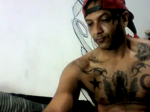 Snapshot of Daretodeviate chatting on September 2025 02:01:02 AM Daretodeviate online show from September 2025 02:01:02 AM