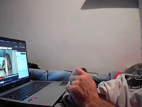 Lolosalvage83 online show from July 2026 05:37:02 AM