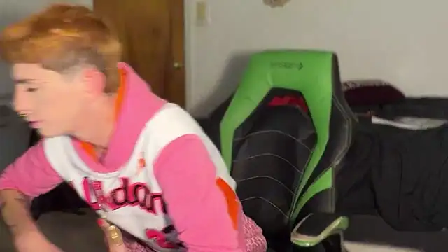 twentywithafelonyy online show from November 2025 06:46:01 AM