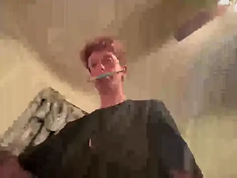 twentywithafelonyy online show from December 2025 08:01:02 AM