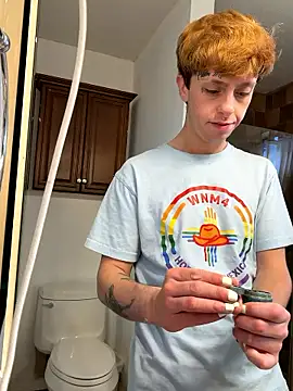 twentywithafelonyy online show from January 2026 04:10:01 PM