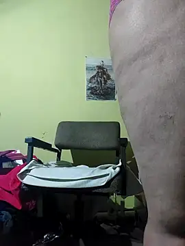 Snapshot of GoddessLorenaTheeSiren chatting on October 2025 03:27:01 AM GoddessLorenaTheeSiren online show from October 2025 03:27:01 AM