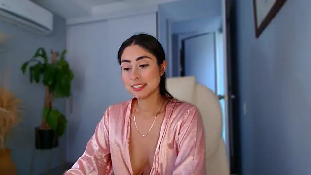 auroracaruso11 online show from September 2025 09:03:01 PM