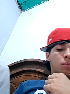 Snapshot of Maximilian0_1 chatting on November 2025 04:29:02 AM Maximilian0 1 online show from November 2025 04:29:02 AM