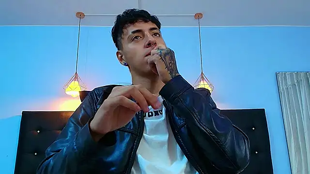 Lobo 17  online show from January 2025 07:59:01 AM