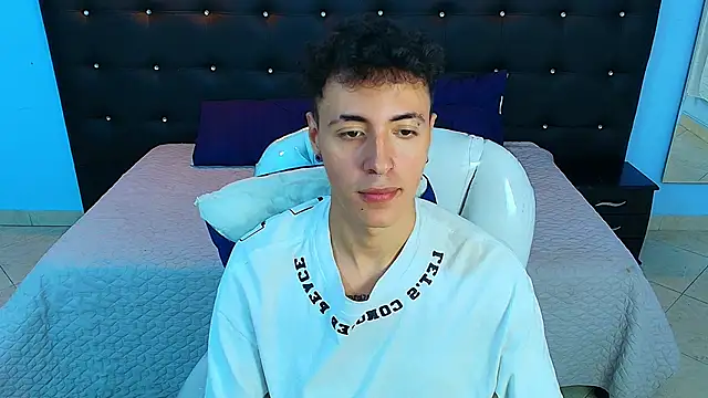 Lobo 17  online show from January 2025 06:57:02 AM