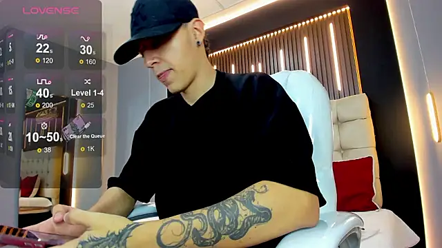 Lobo 17  online show from February 2026 03:46:01 AM