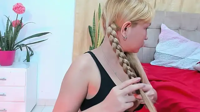 Annaraquel  online show from November 2025 04:02:02 AM