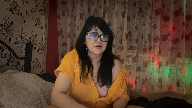 StellarTeam online show from March 2026 07:25:01 PM