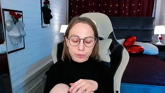 AphexQueen online show from March 2025 12:11:01 PM