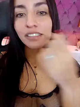 GISELA RODRIGUEZ online show from February 2025 03:10:01 PM